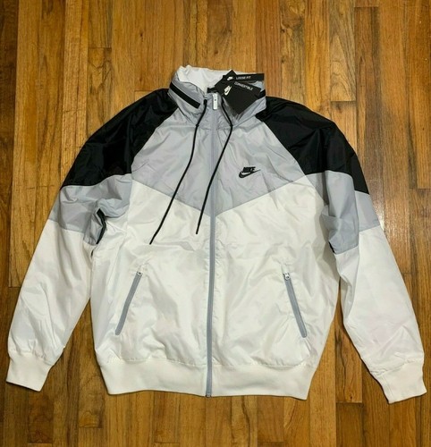 NIKE SPORTSWEAR WINDRUNNER HOODED 