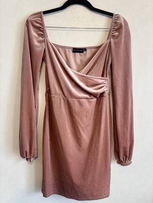 PrettyLittleThing Women's Rose Dress      Size 4