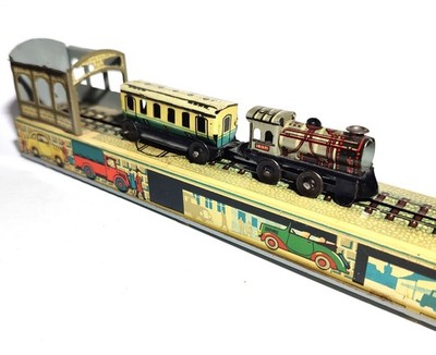 funktionsfähige Arnord Wende Eisenbahn mit Uhrwerk und Schlüssel