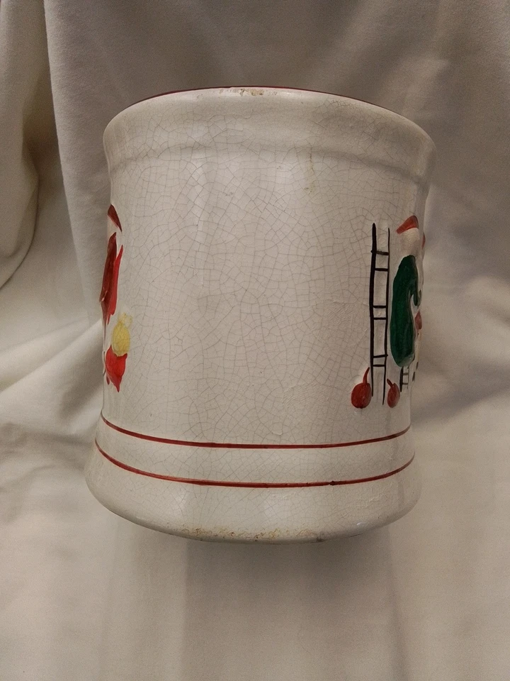 Taza grande de 5 pulgadas Staffordshire de finales del siglo XIX con sorpresa de rana Foto 4 de 4