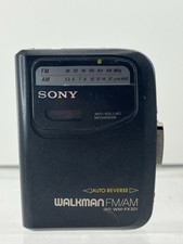Vintage SONY WALKMAN FM AM Radio Portable Cassette Player; Black WM-FX301 TESTED