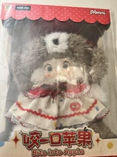 Nommi Bite into Apple Plush TOPTOY