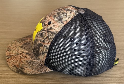 Accattivante cappello berretto ricamato Michigan Wolverines M CAMO NCAA *SnapBack - Foto 6 di 6