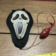 Scream Movie Ghost Face Bleeding Mask with Heart Blood Pump Halloween