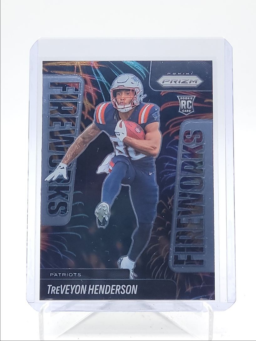 TREVEYON HENDERSON 2025 PANINI PRIZM FIREWORKS ROOKIE PATRIOTS RC Q4305