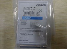 One Omron E2E2-X5MC1-M1 Proximity Switch Sensor New Free Shipping