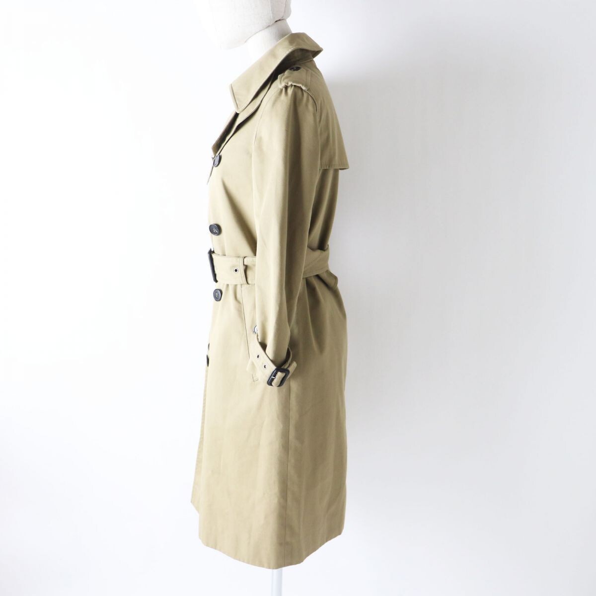Saint Laurent trench coat with check pattern on the inside