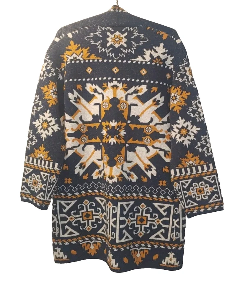 Vertigo Chalet Sweater Jacket Coat Med Countryside Old Money Pockets Cozy Knit  - Image 4 of 4