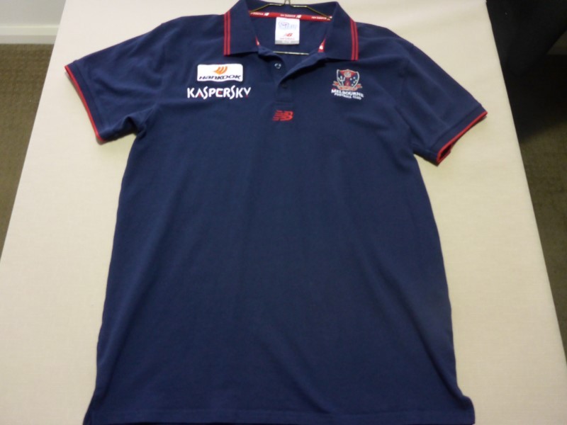 074 BOYS AFL MELBOURNE F.C POLO TOP SZE XL / 16 NWOT, $100