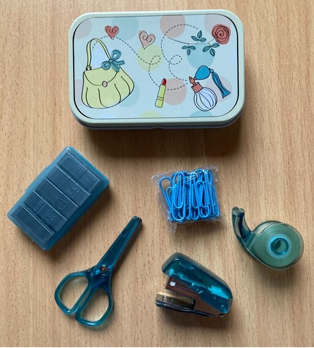 Petit Joli * Mini-Büro für die Handtasche * in süßer Metalldose ( NEU & OVP )