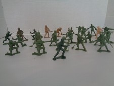 MARX VINTAGE ARMY MEN FIGURES. LOT OF 27.