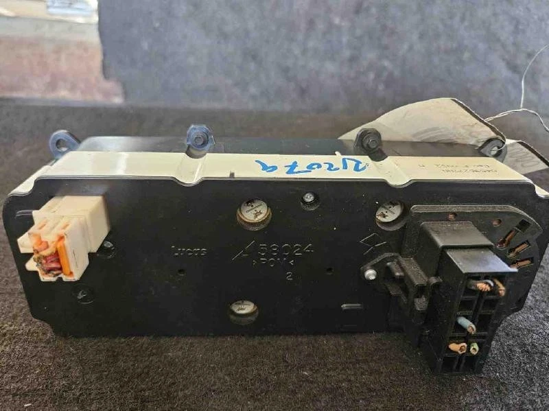 AC Heater Climate Temperature Control Sedan For 2001-2006 Dodge Stratus Sebring - Image 2 of 4