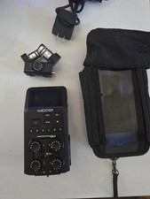 Zoom H6 All Black 6-track Portable Recorder /with Case And Plug  NEVER USED 