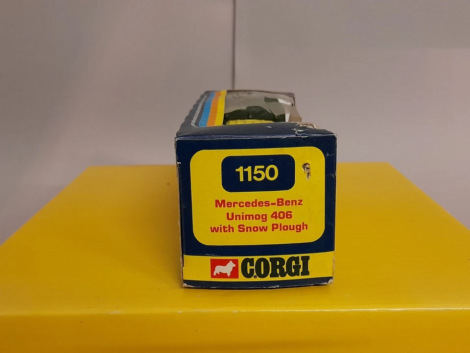 CORGI 1150 Mercedes Benz Unimog  with snow Plough RARO (nuovo scatola originale) - Immagine 3 di 4