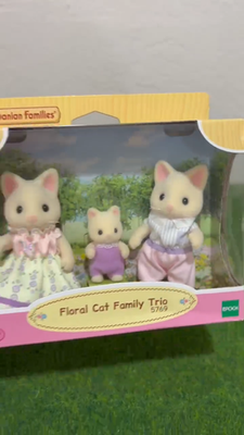 Sylvanian Families Floral Cat Family Trio RARE 5769 Set Calico