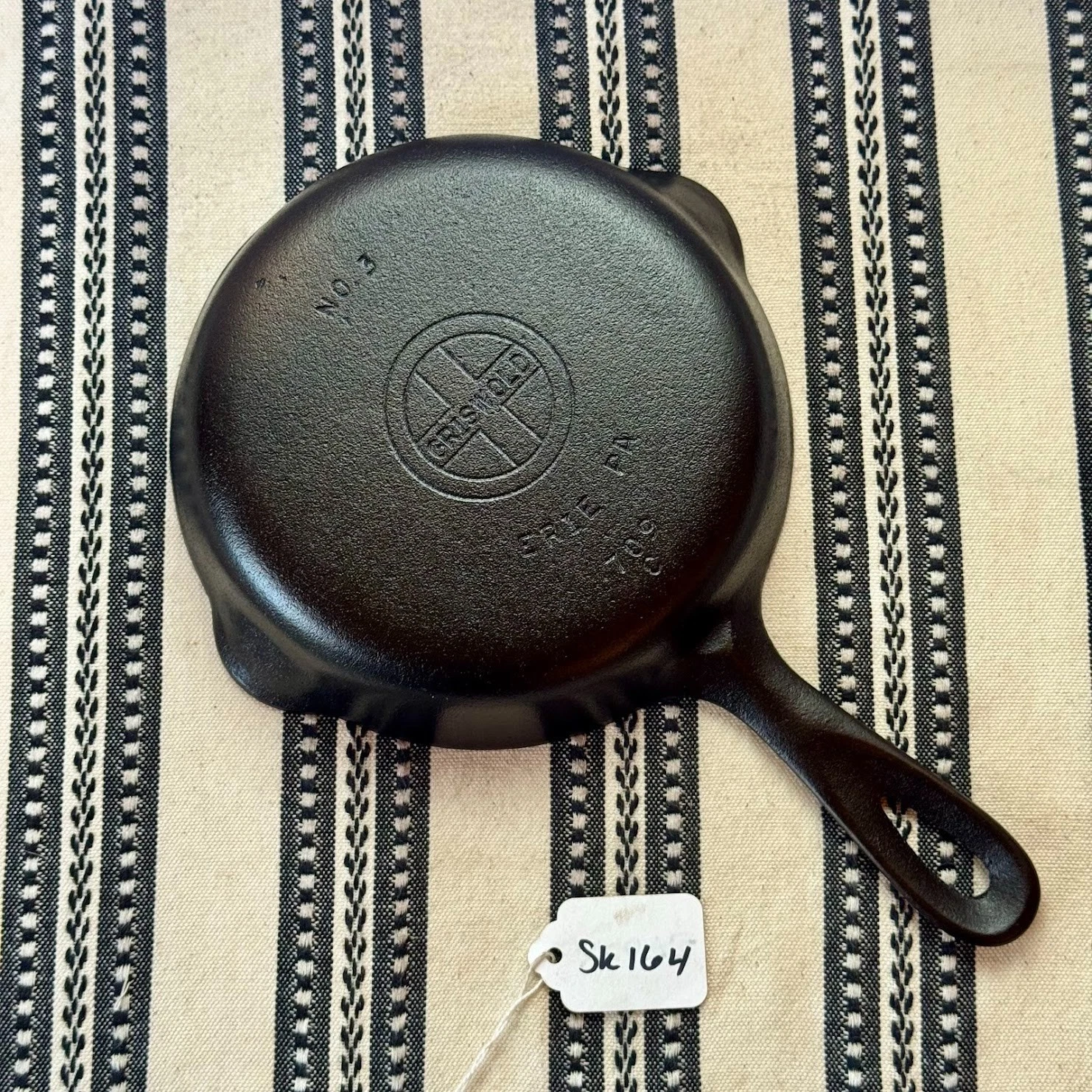 Griswold Cast Iron Skillet #3 Small Block Logo 709 C
