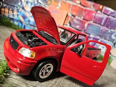 Maisto Ford F-150 SVT Lightning Red 1:21 Scale Diecast Truck NO BOX