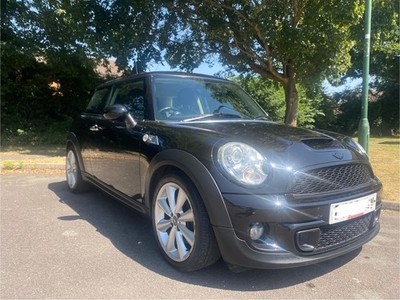 Mini Hatch Cooper S 2011
