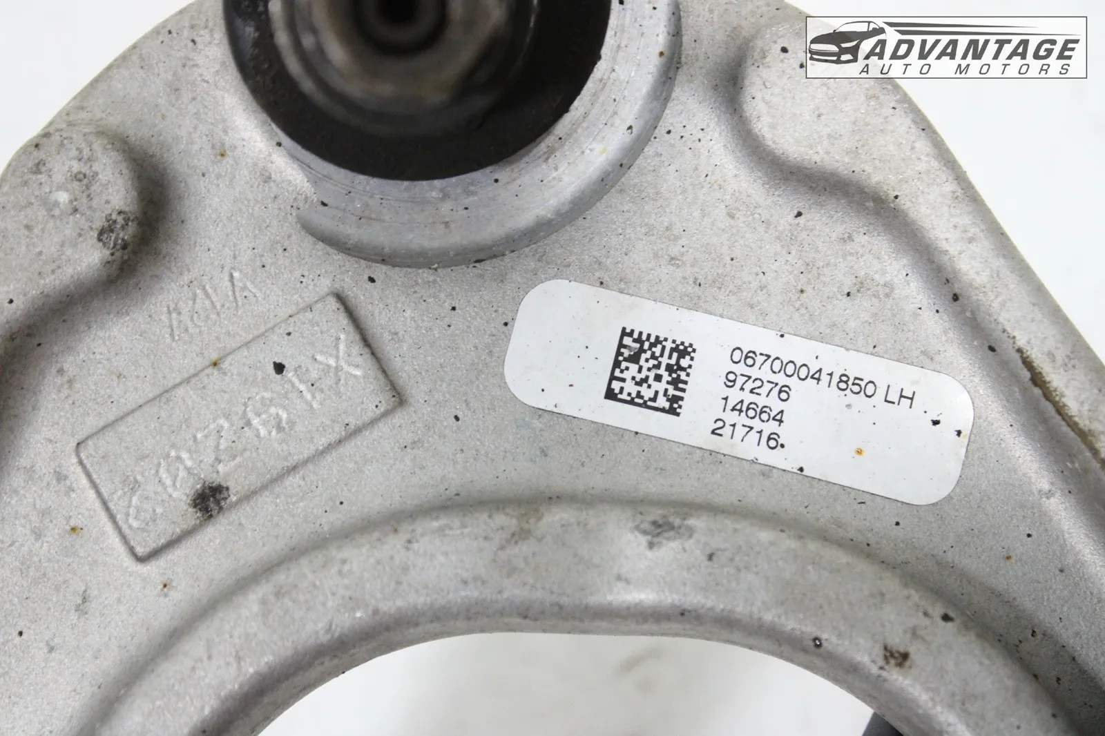 2014-2021 MASERATI GHIBLI AWD FRONT SUSPENSION LEFT SIDE UPPER CONTROL ARM OEM