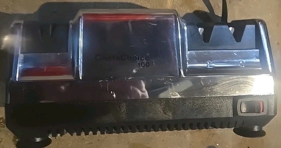 Chefs Choice 110 CHROME Electric Knife Sharpener 3-Stage Diamond Hone