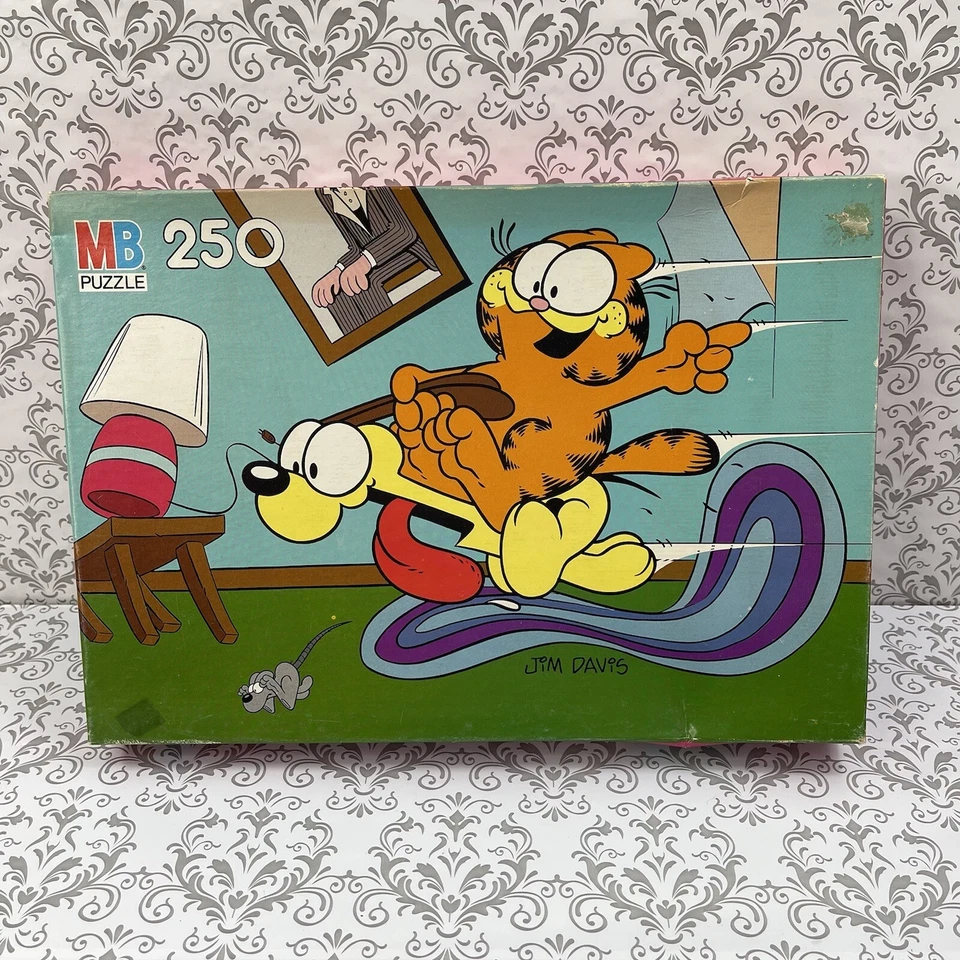 Rompecabezas Garfield & Odie MB Jim Davis 250 piezas vintage 19 7/8 x 13 7/8 Foto 3 de 4