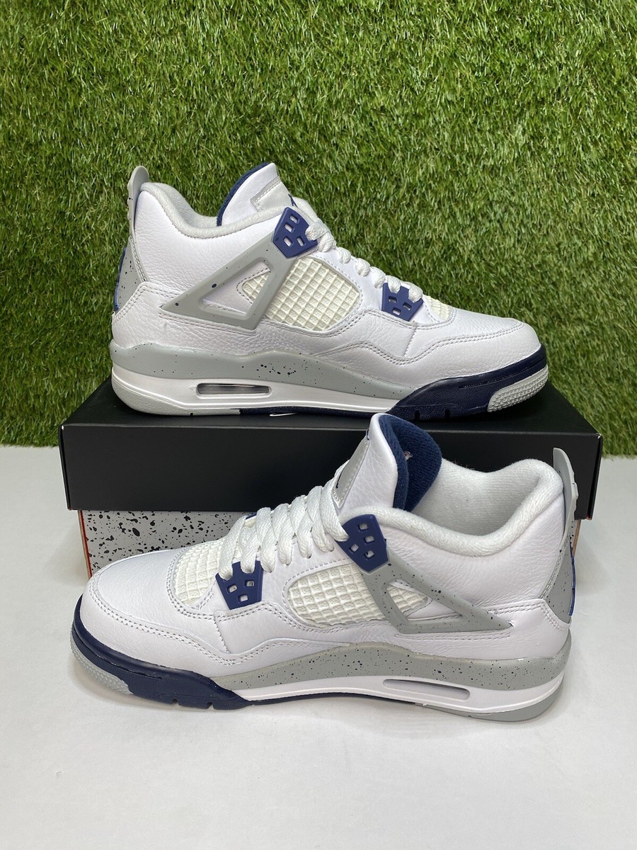 Mismatch Sizes 6y/5y Air Jordan 4 Retro Midnight Navy GS Sneakers
