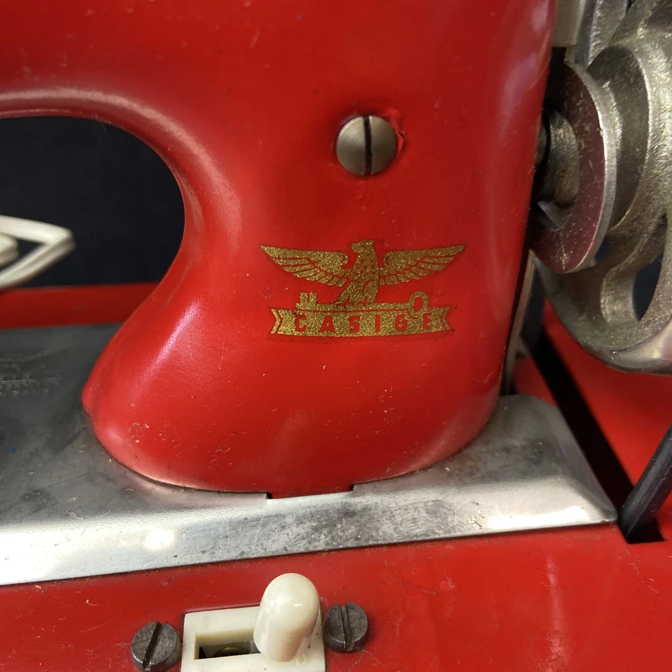 老式 Straco 儿童缝纫机 Electr-O-Matic 插头 罕见型号 — 第 2/4 张图片