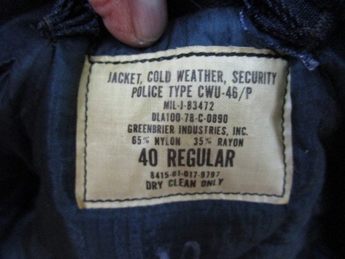 Vintage US Army Military Police / Security Service Quilted Winter Jacket - Picture 7 of 7
