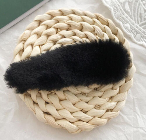 Kilte Collection The Bow Hair Barrette in Black 100  display picture 3