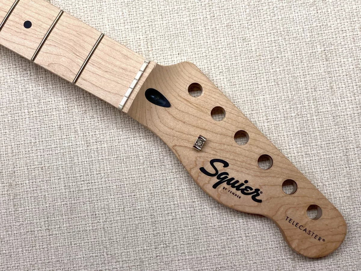Tele neck top