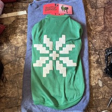Boots  Barkley XL Dog Pet Sweatshirt Green Snowflake Up to 100Pounds