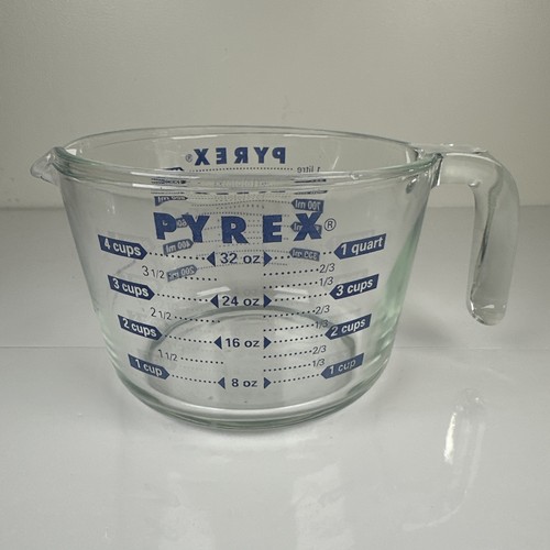 Vintage Pyrex 4 Cup 1 Quart Blue Lettering Glass Liquid Measuring Cup