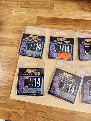 MIDDY 93-13 Pellet Carp Spade Hooks Size 14 (older pack) job lot coarse fishing - Picture 2 of 5