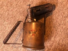 VINTAGE BRITISH BURMOS BRASS PARAFFIN BLOW LAMP