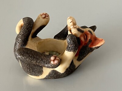SPIELERISCHE KATZENFIGUR / KERZENHALTER