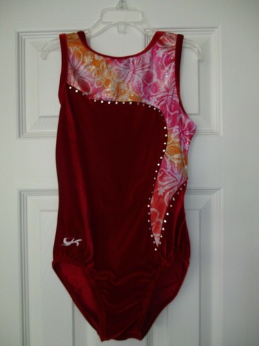 Body GK Elite AS rosso velluto strass fiori hawaiani ginnastica adulto piccolo