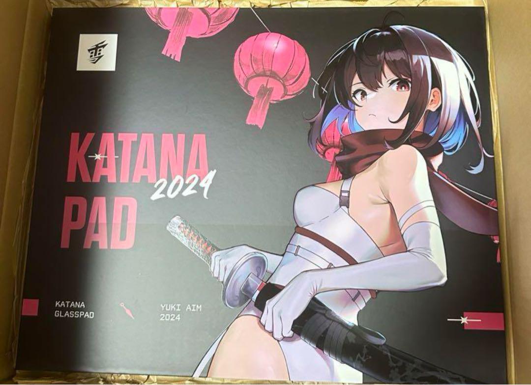 Yuki Aim Katana City Glass Mousepad Limited Large Size 500 Yuki Aim Katana City Glass Mousepad Limited Large Size 500