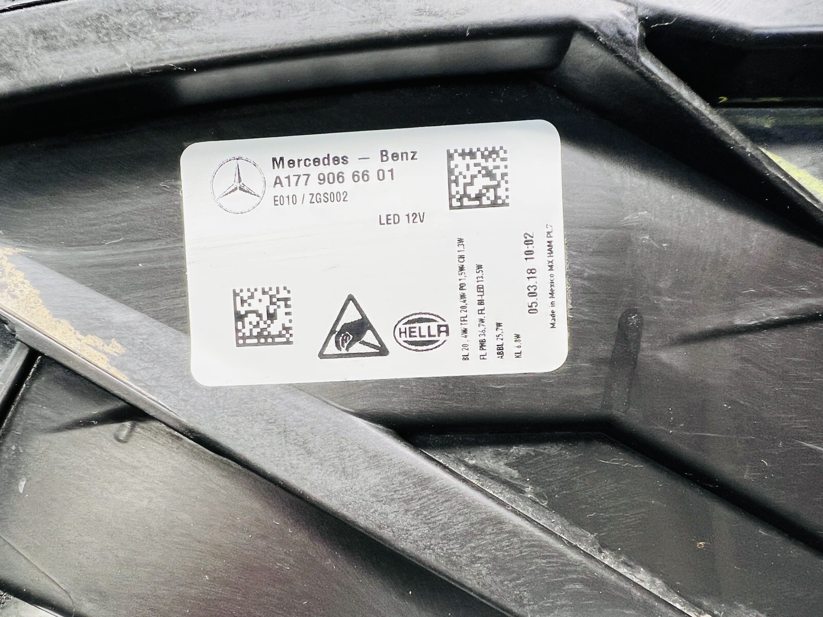 2019 2020 2021 MERCEDES BENZ A CLASS A250 A35 A45 LED RIGHT OEM エルメス・ロデオ・ＰM新品