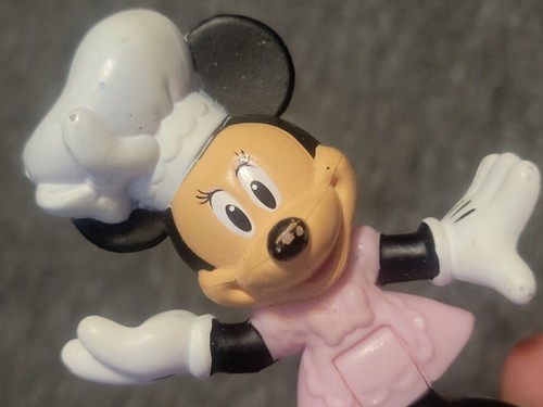 Disney Minnie Mouse Chef Hat Pink Dress Plastic Toy Collectible Cake Topper