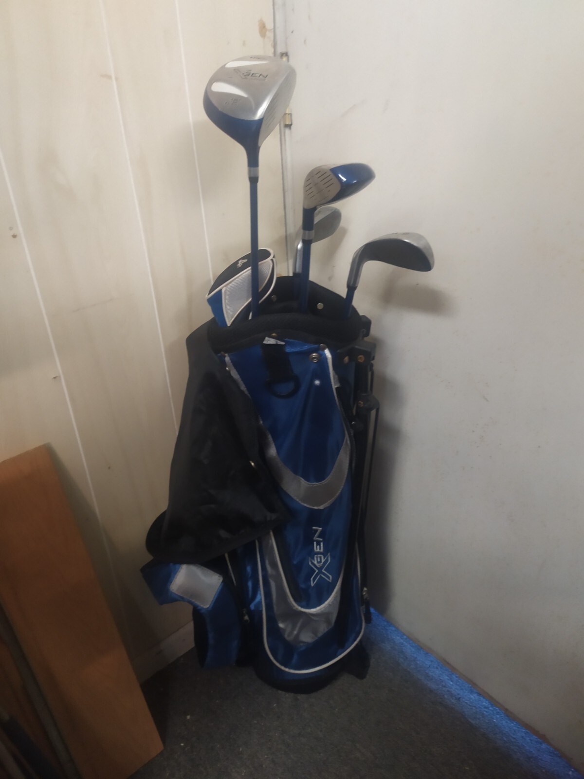 TI TECH XGEN JUNIOR GOLF CLUB PARTIAL SET WITH BAG FAIRWAY WOOD, 4H, 9