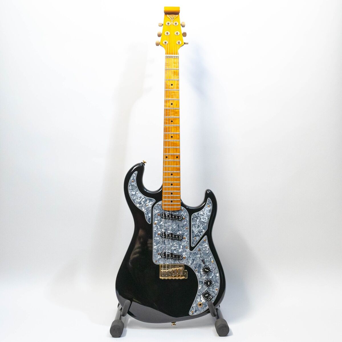 Burns Marquee Club Series - Electric Guitar with Gigbag Burns Marquee Club Series - Electric Guitar with Gigbag