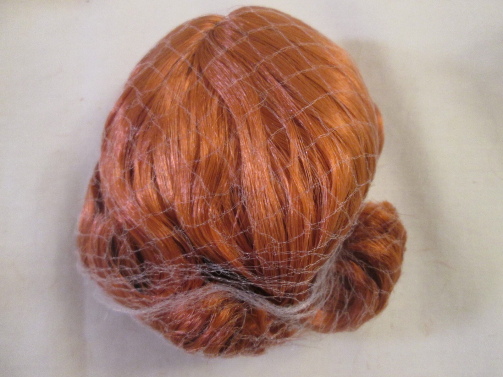 Аксессуары для кукол Tonner Ellowyne's Gambit Red Ellowyne Wilde Imagination Doll Wig VDC Size 6/7