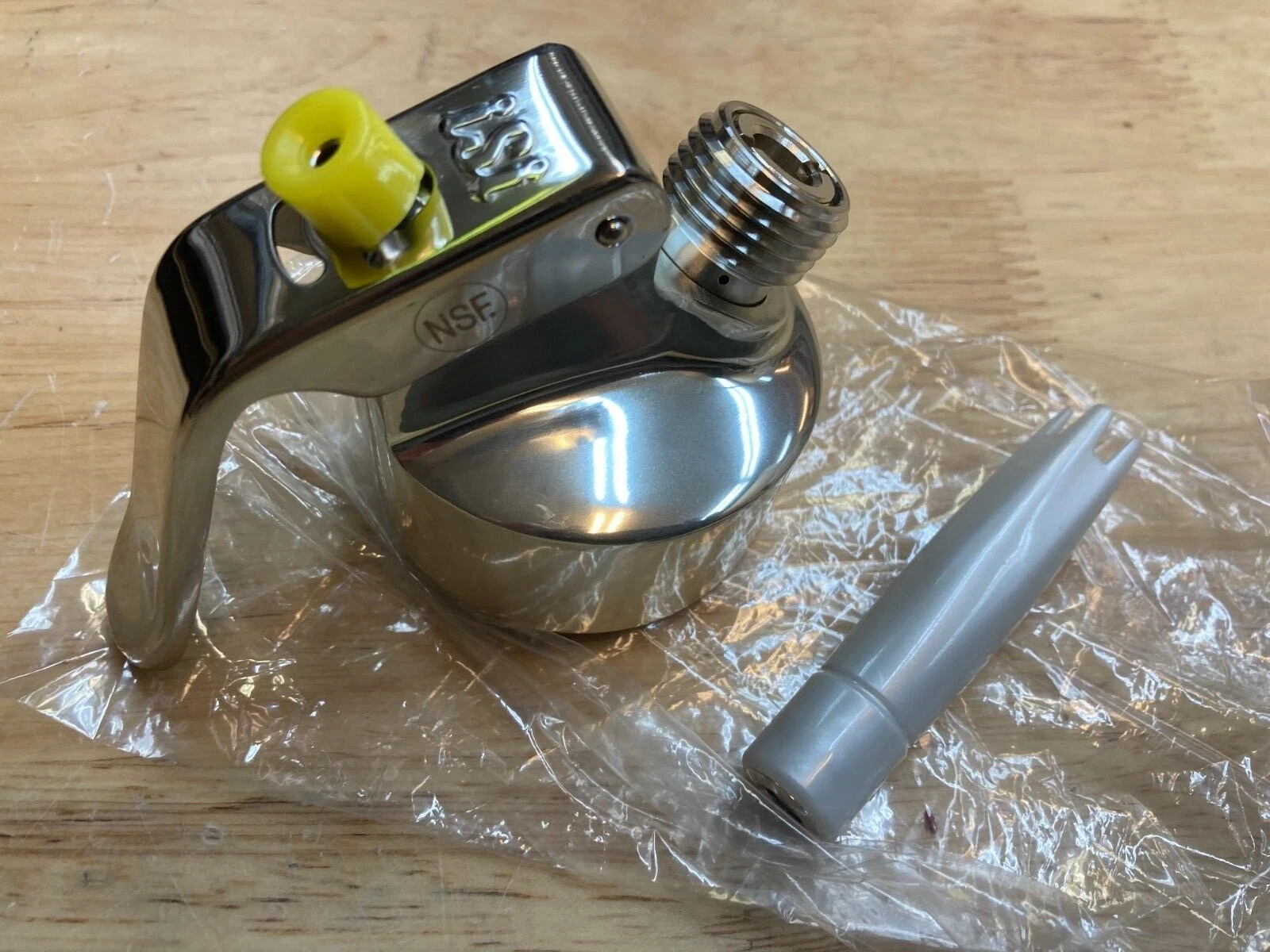 ISI 177805 Profi Whip Dispenser Head w/Pearl Decorator Tip, Straight With Teeth