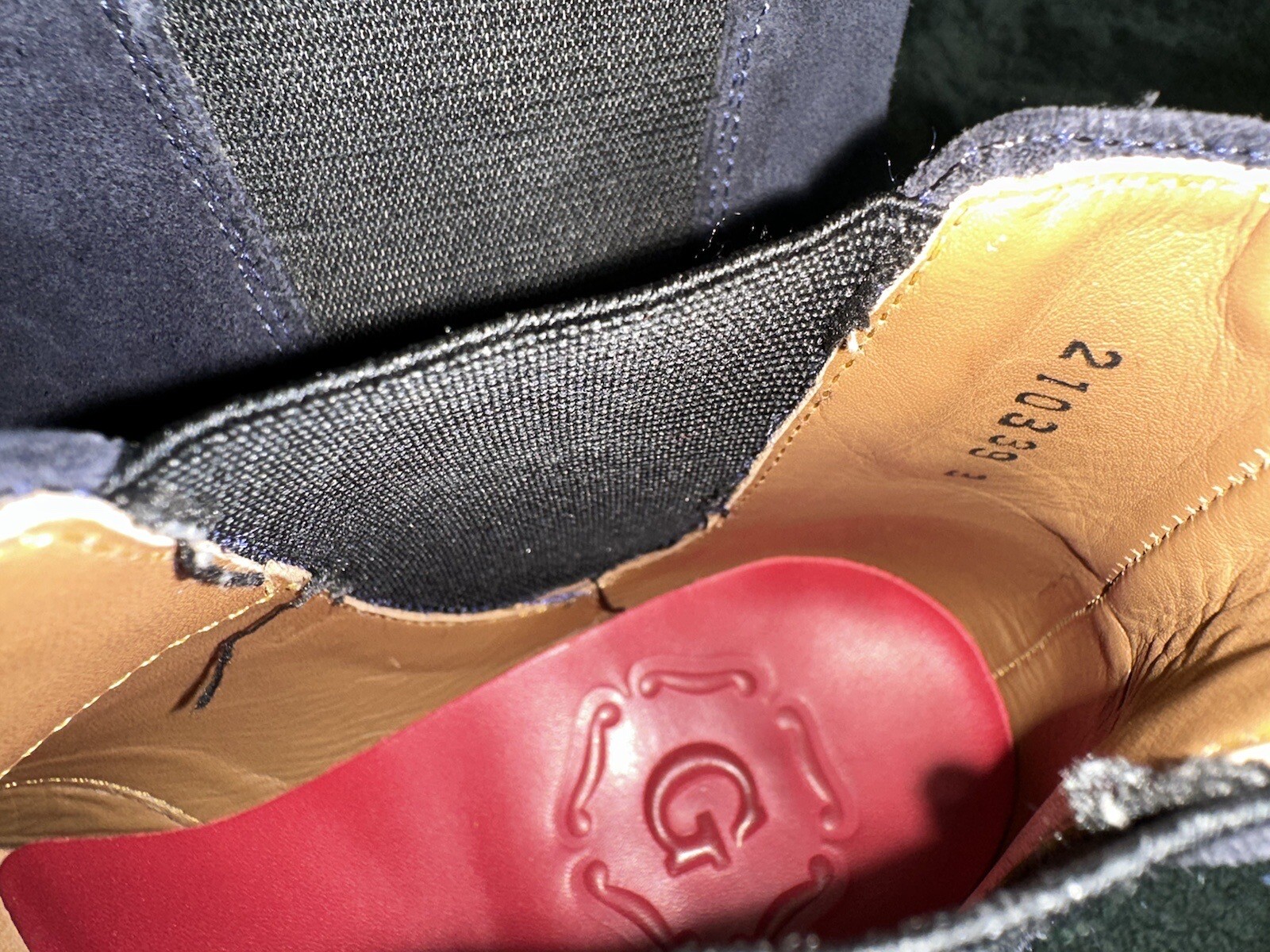 VERY GOOD Grenson Nolan Chelsea Suede Tan Mod Boot 119088 UK 9 F / US 10 D delcan_114313_side_print__4837  main image 2