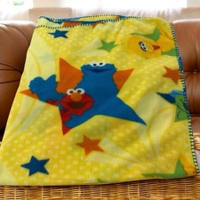 Yellow Sesame Street Fleece Blanket Big Bird Stars 39x49 Grouch Ernie Cookie