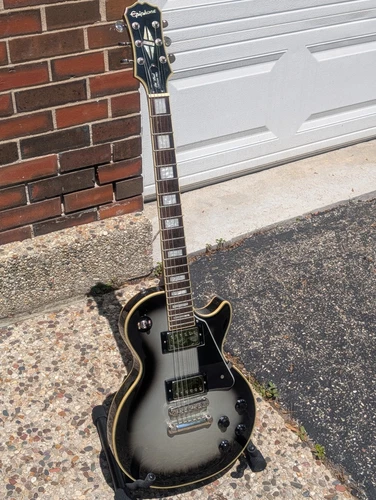 Epiphone Les Paul Custom Pro Silverburst & HSC
