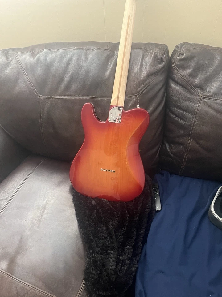 Fender American Deluxe Telecaster Electric Guitar 2009 - Image 4 of 4