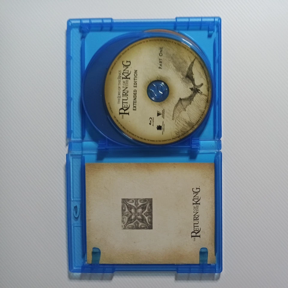Lord of the Rings - The Return of the King Blu-Ray Extended  5 Disc Ed W/Book  - Image 2 of 4