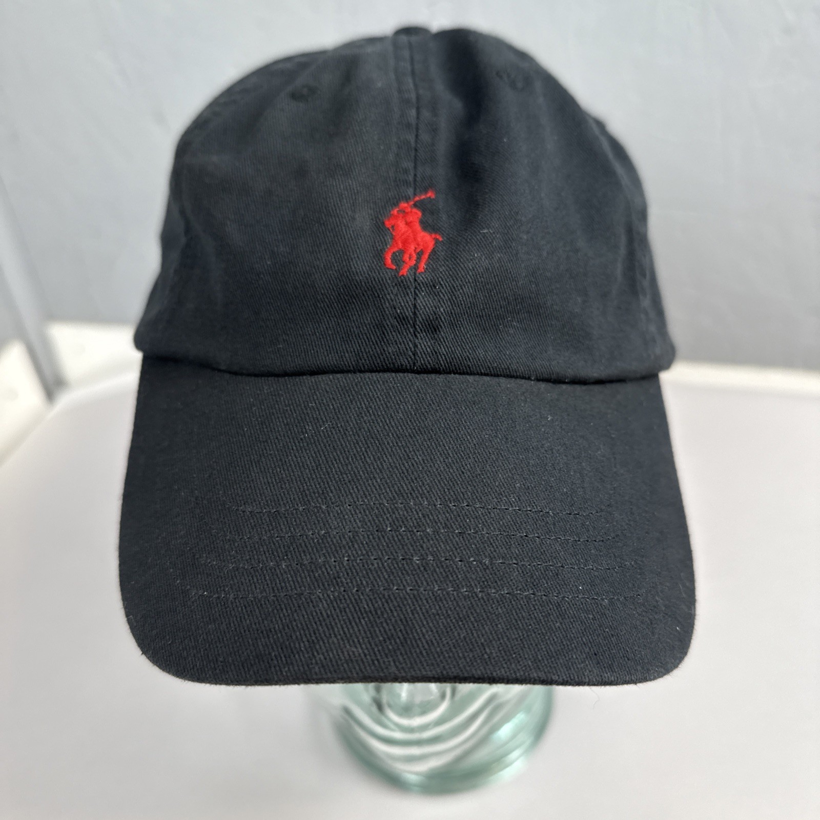 Polo Ralph Lauren cappello berretto uomo nero cinturino schiena rosso pony casual golf preppy