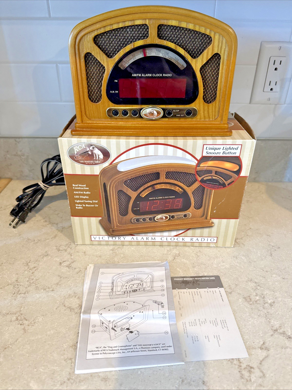 RCA Victory Alarm Clock AM/FM Radio Unique Lighted Snooze Bu